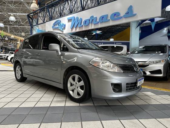 NISSAN TIIDA 1.8 SL 16V FLEX 4P AUTOMÁTICO